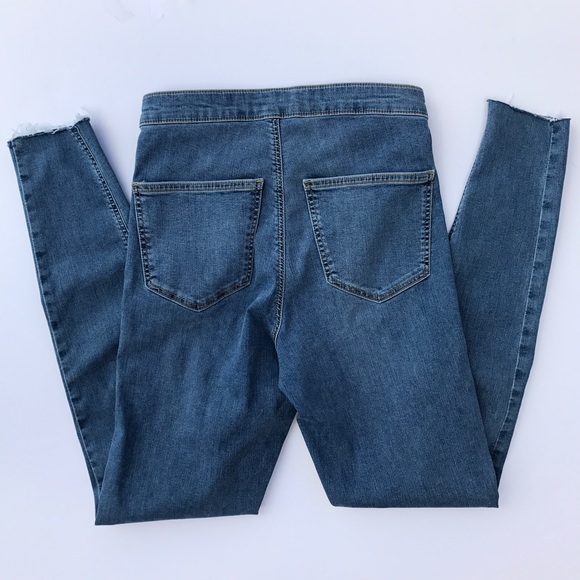 Topshop Joni Jeans with Raw Hem - Picture 3 of 8